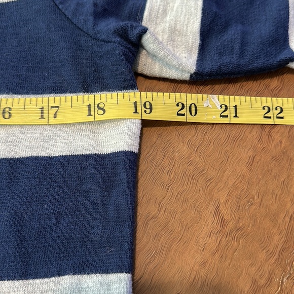 Old Navy Dress. Size Large. Navy and light grey. - Picture 6 of 7